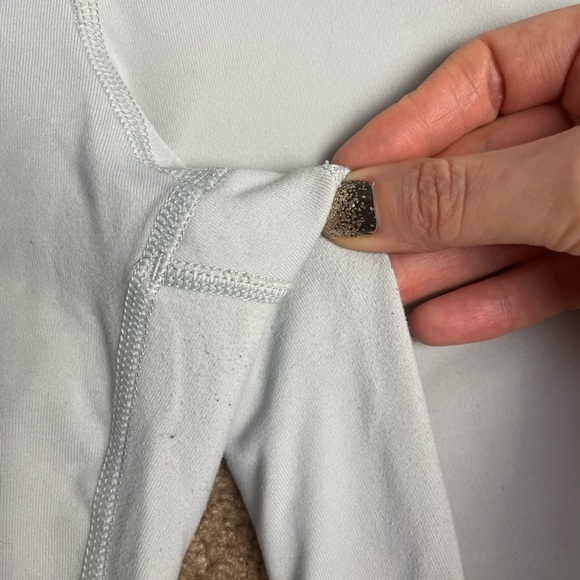 Victoria’s Secret Sport Light Gray Knockout Leggings Size M Full Length 27.5” - Picture 4 of 11